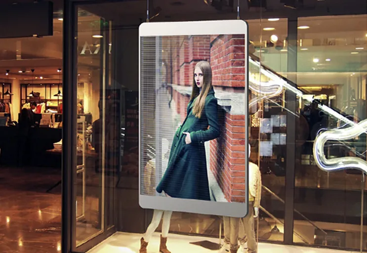 Cartel digital LED transparente formato colgante para publicidad dinámica en interior de tienda